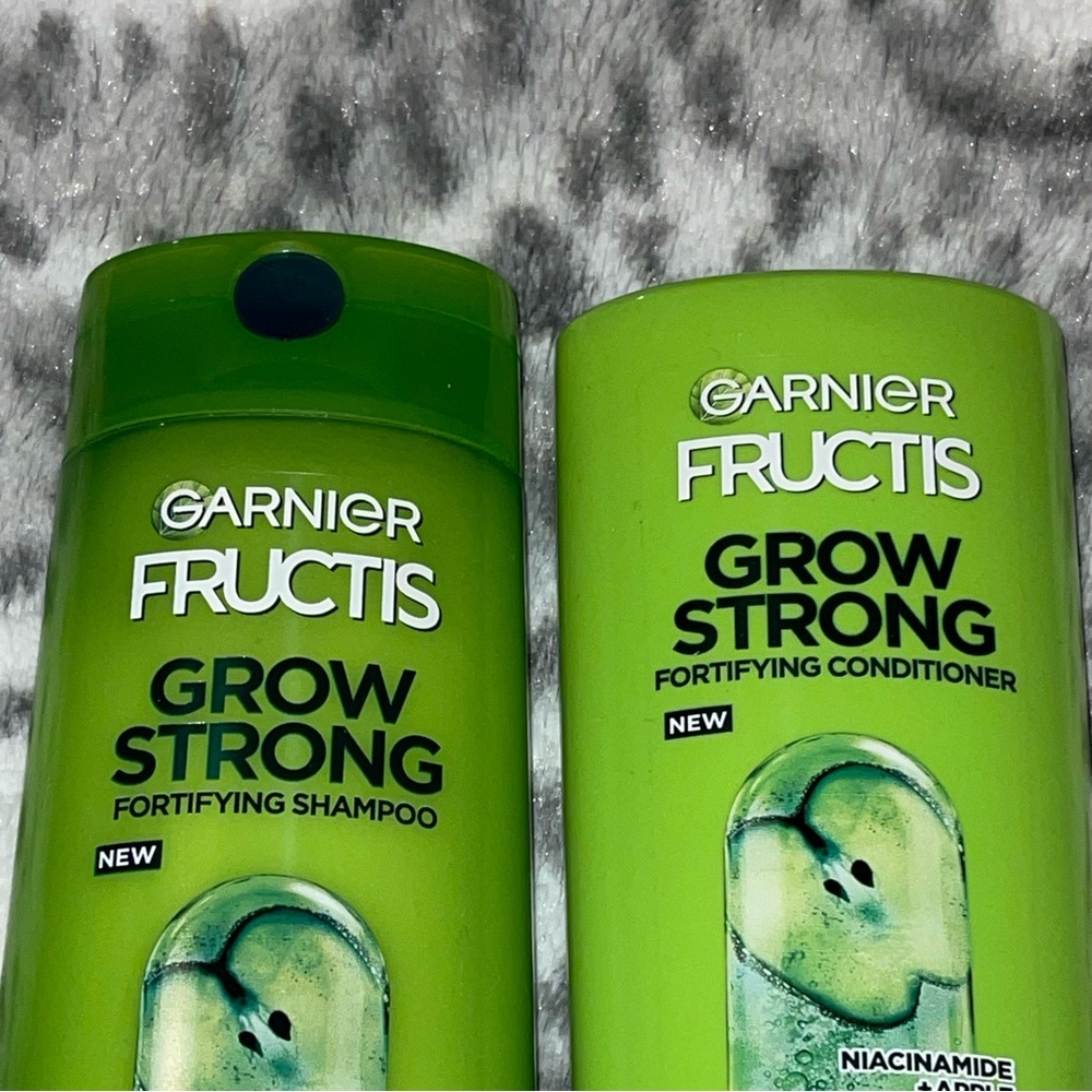 Garnier Fructis Haircare set - Picture 2 of 6